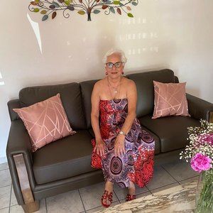 Meet your Posher, Evalisa